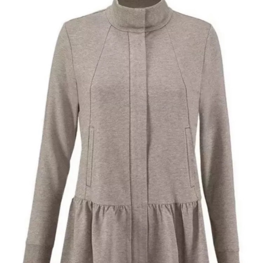Cabi weekend topper size small